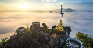 วัดเขาพระยอด