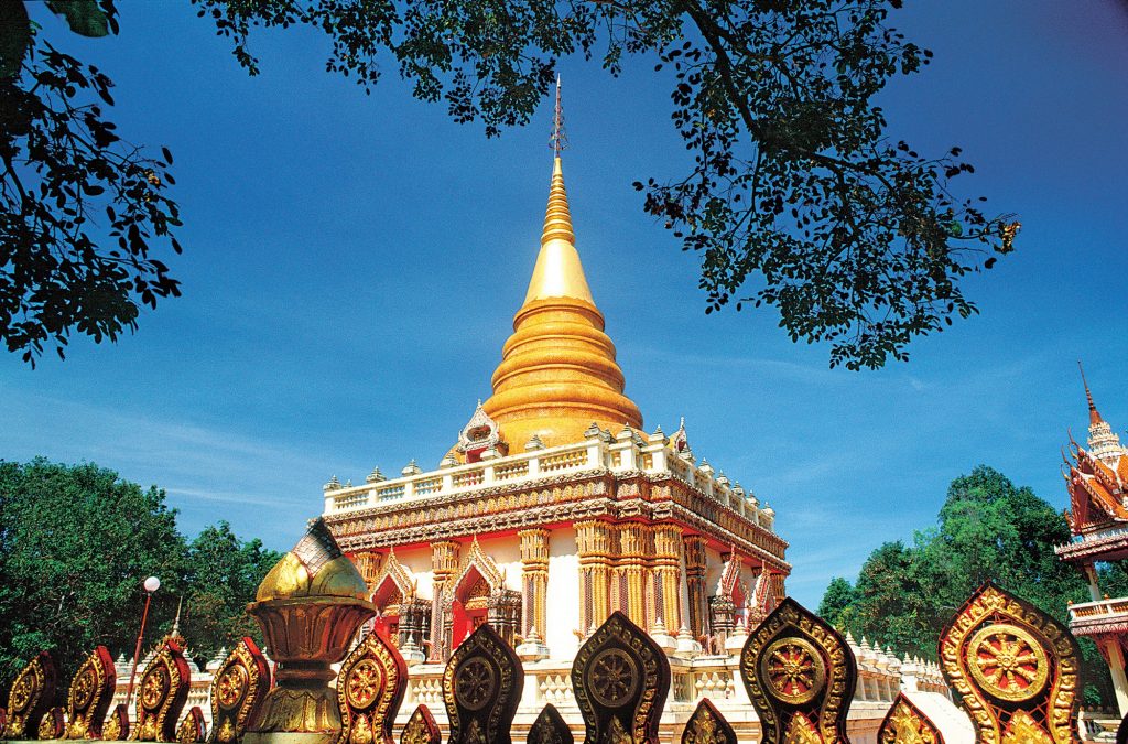 วัดอุดมคงคาคีรีเขต